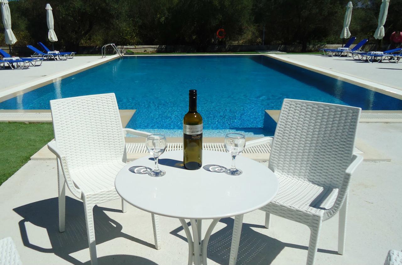 Ai Helis Resort Svoronata Exterior photo